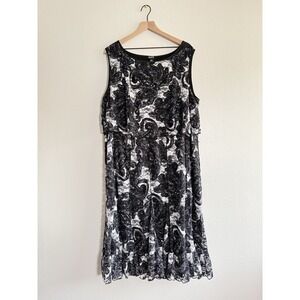 SLNY Floral Paisley Lace Black And White Tiered Top‎ Sleeveless Size 24w